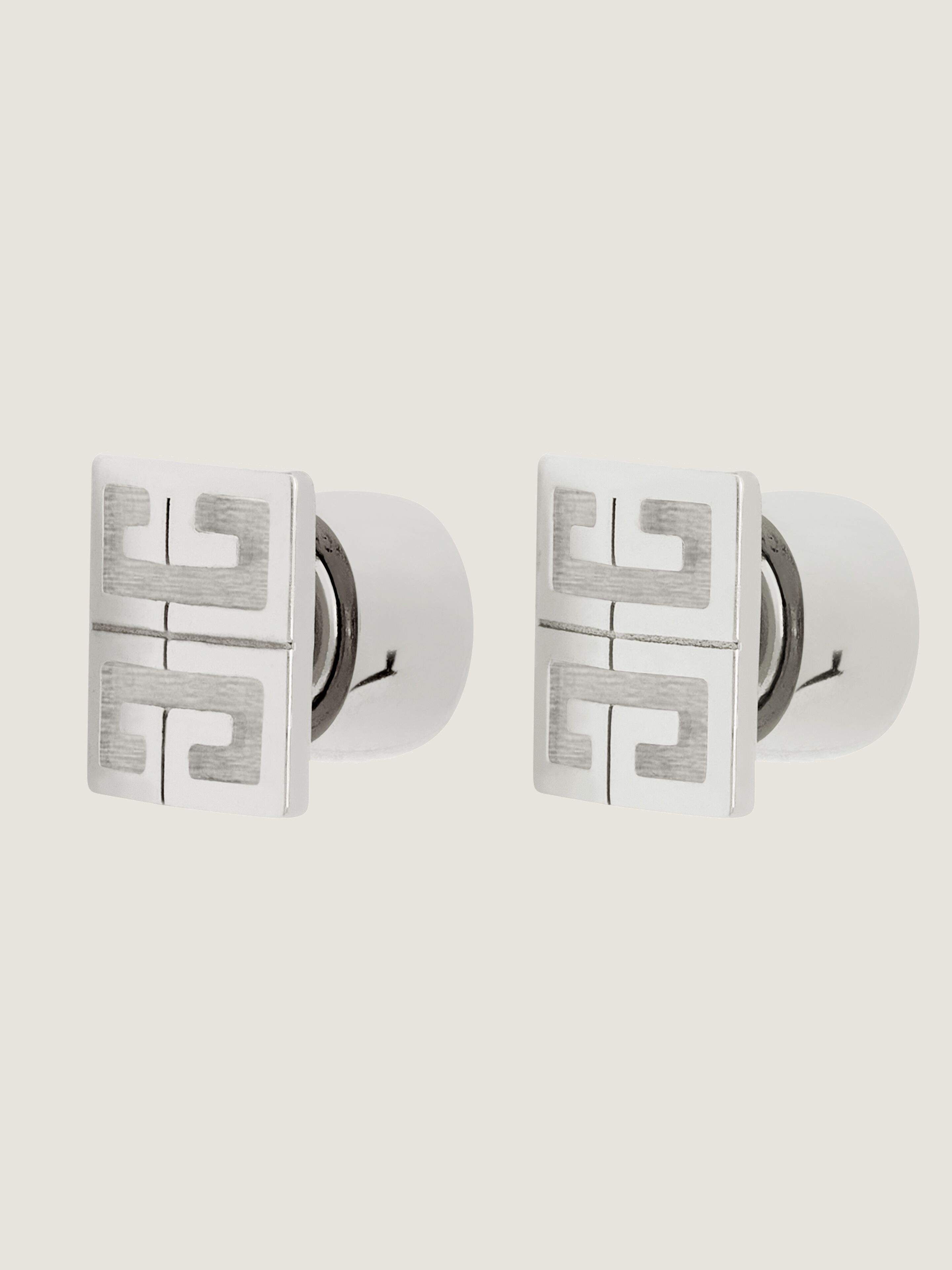 4G earrings in metal